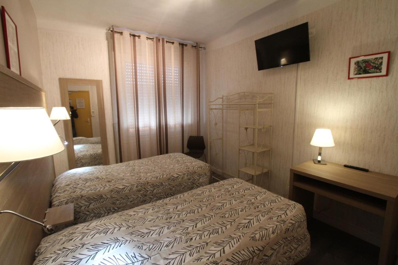 Hotel Le Provencal Tarascona Esterno foto