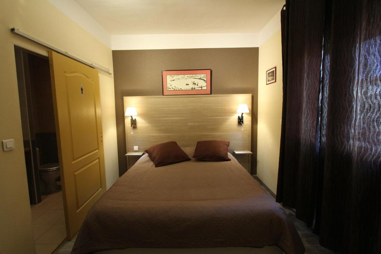 Hotel Le Provencal Tarascona Esterno foto