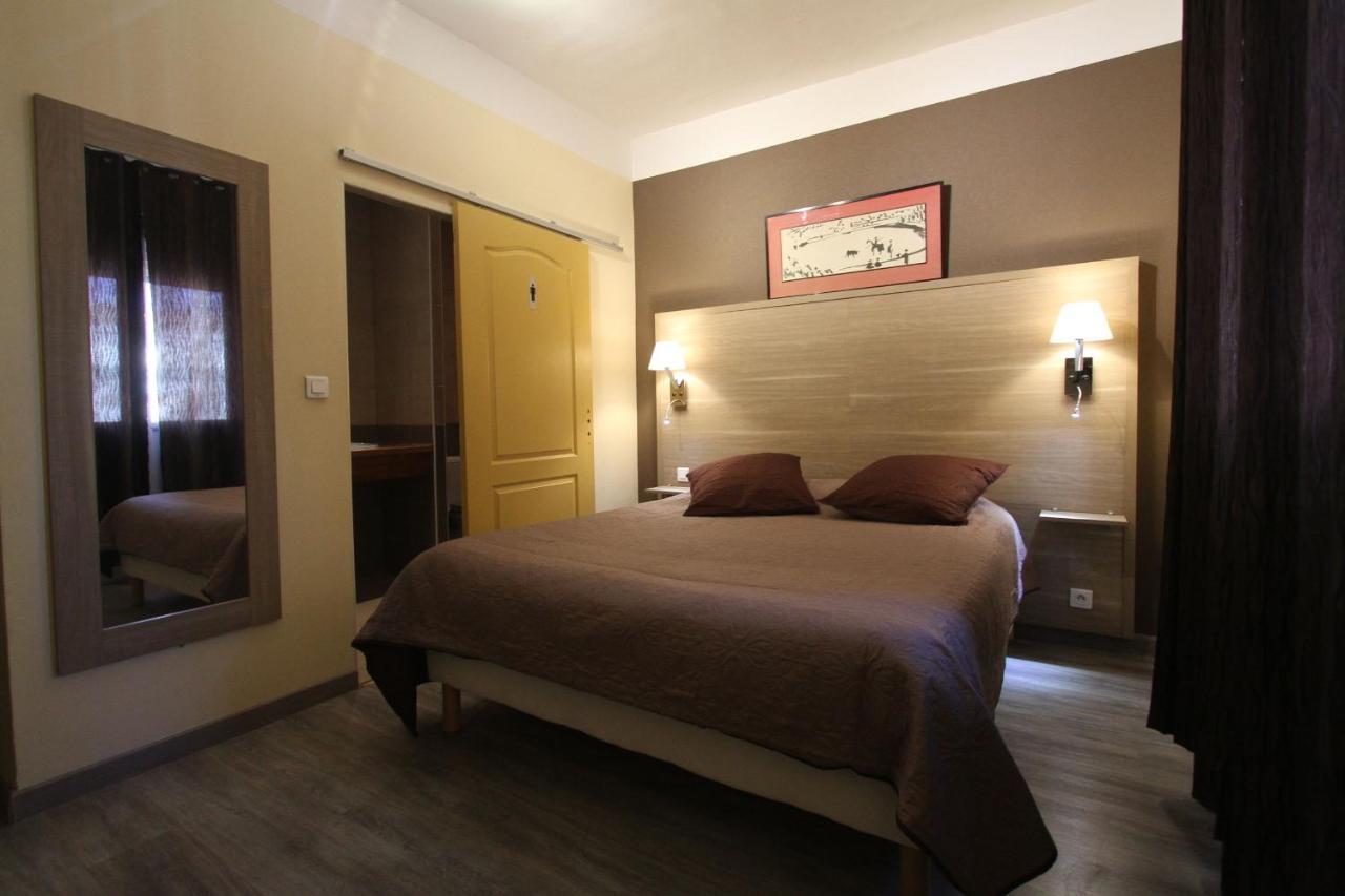 Hotel Le Provencal Tarascona Esterno foto